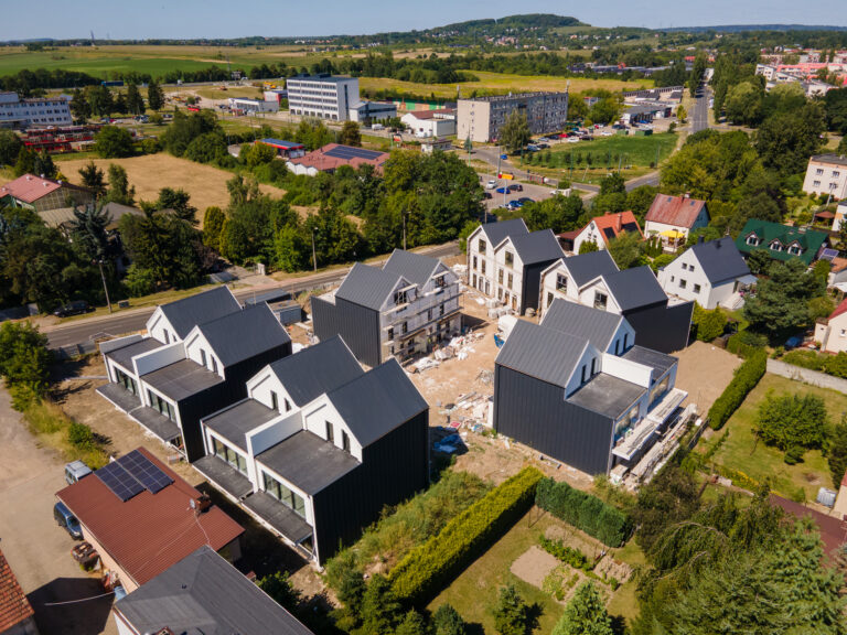 sierpień 2026 (9)